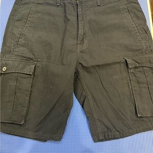 Levi’s Men's Black Cargo Shorts